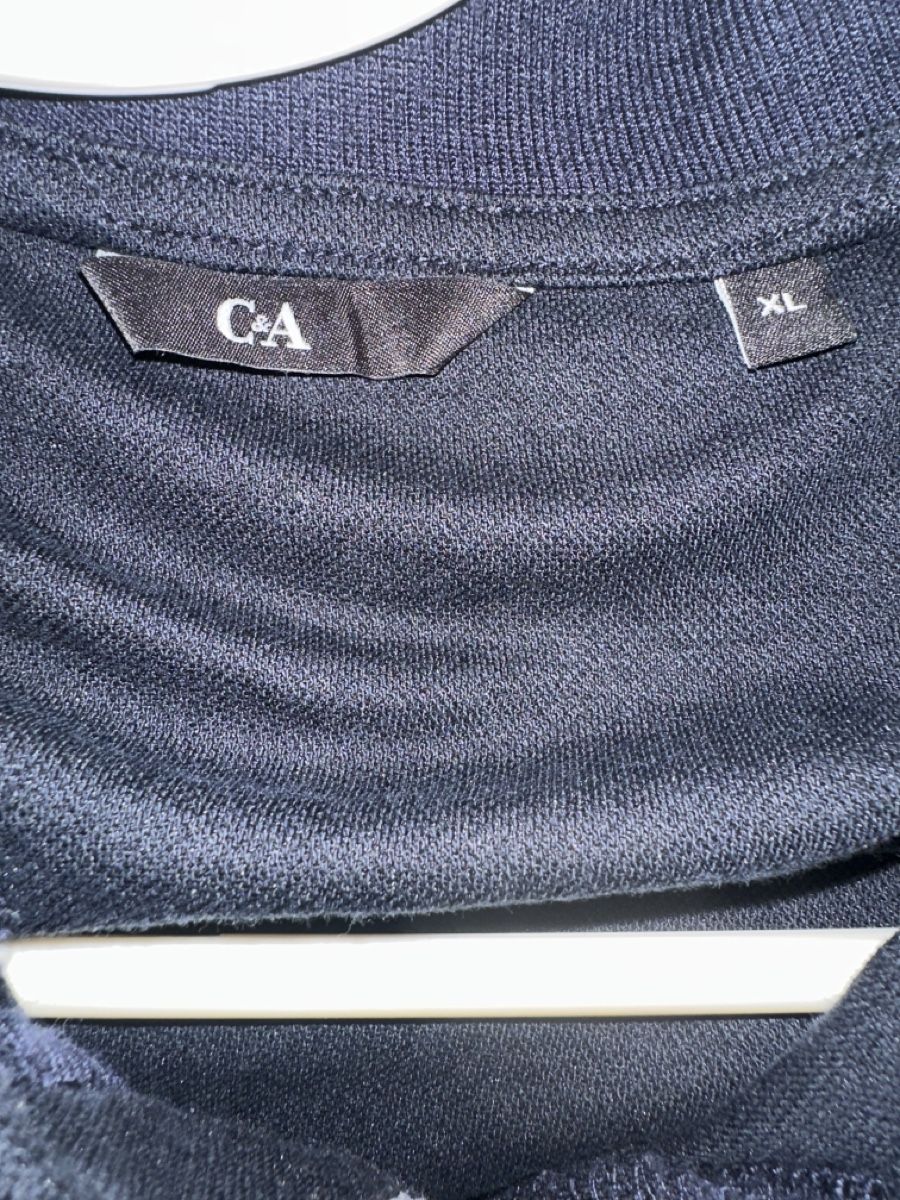 C&A Polo-Shirts: Polohemd schwarz Grösse XL  – Gebraucht aus Gersau von Second-Hand-Shop 2
