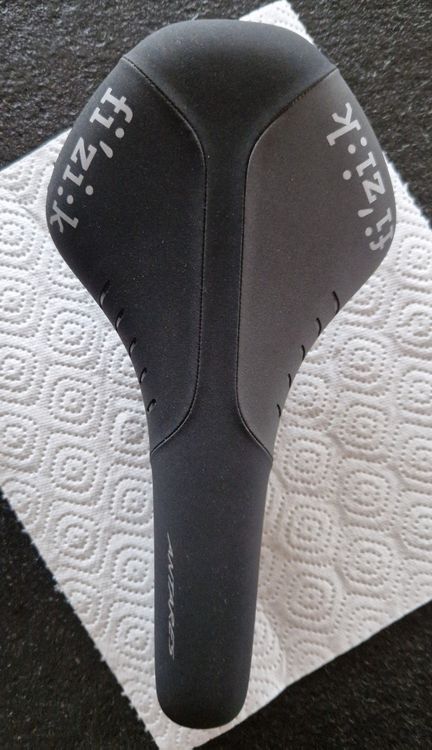 Selle vélo Fizik Antares R3 carbone - FIZIK - 33480 - Troc Vélo