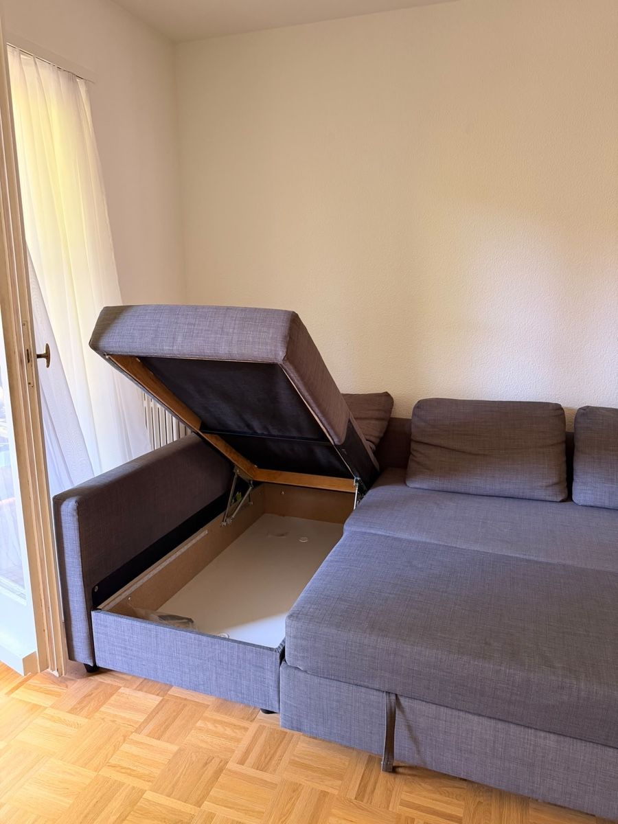Sofas: Ecksofa mit Schlaffunktion grau Zustand akzeptabel – Gebraucht aus Basel von Cdraemy. 3