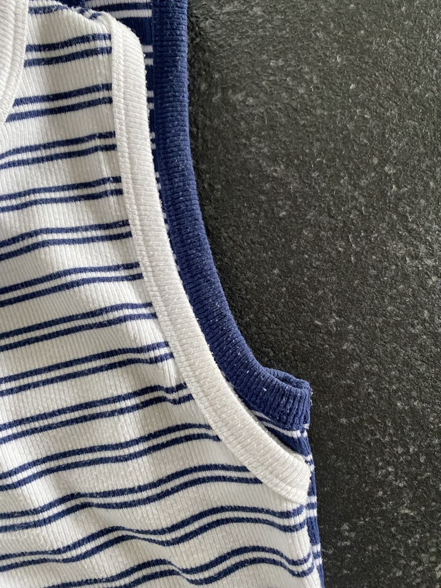Pull&Bear Blusen, T-Shirts & Tops: Tops  – Gebraucht aus Lützelflüh-Goldb von flu_q9tg 3