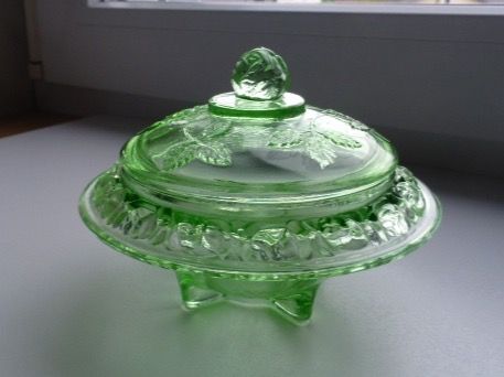 jugendstil-deckeldose-bonboniere-glas-gr-n-gebraucht-in-rheinau-f-r
