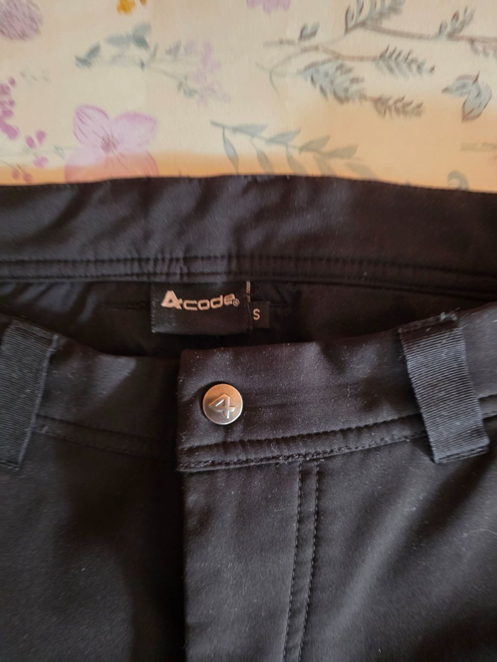 Dogger Pantaloni: Dogger Softsheelhose Gr.S – Usato da Malix venduto da ric_nh2y 2