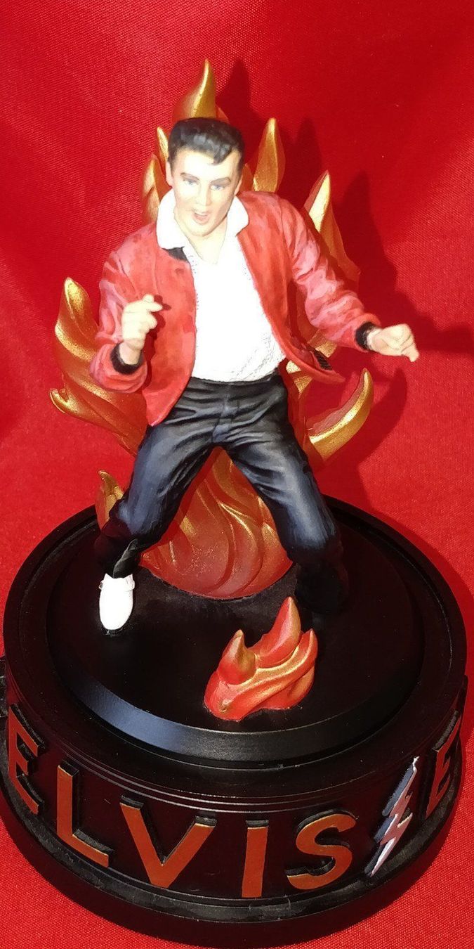 Statuette: ELVIS PRESLEY " BURNING LOVE "  Figur (1999 EPE) – Nuovo (secondo la descrizione) da Baar venduto da STIFANI-SHOP 3