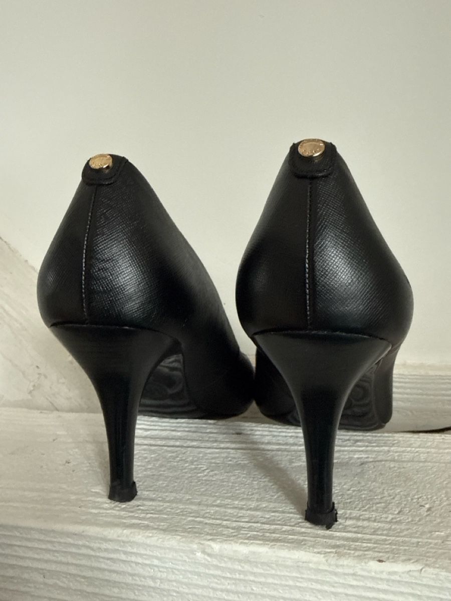 Michael Kors Scarpe da donna: Schwarze Michael Kors Pumps, Grösse 42 – Usato da Andhausen venduto da Ste_senn 2