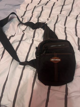 Harley Davidson Umhaengetasche schwarz guter Zustand