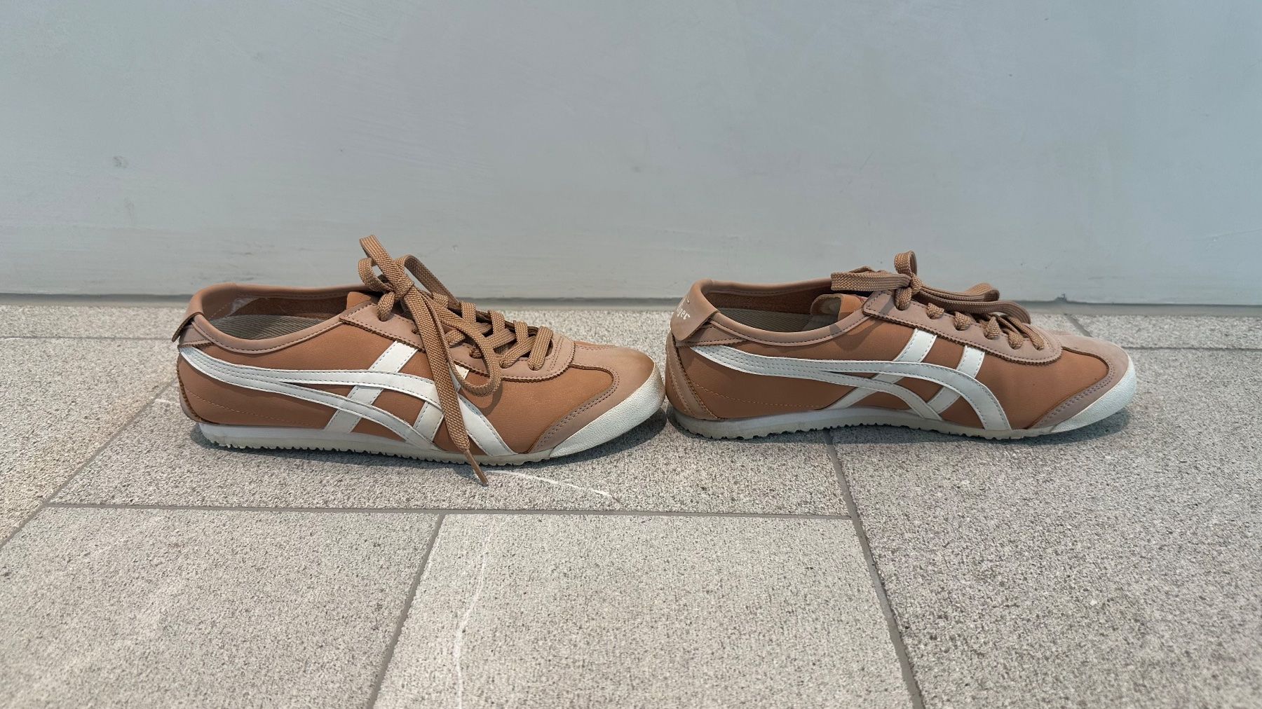 Damenschuhe: Onitsuka Tiger Sneaker – Gebraucht aus Meggen von FlaviaDi 4