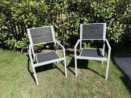 2 Gartenstühle