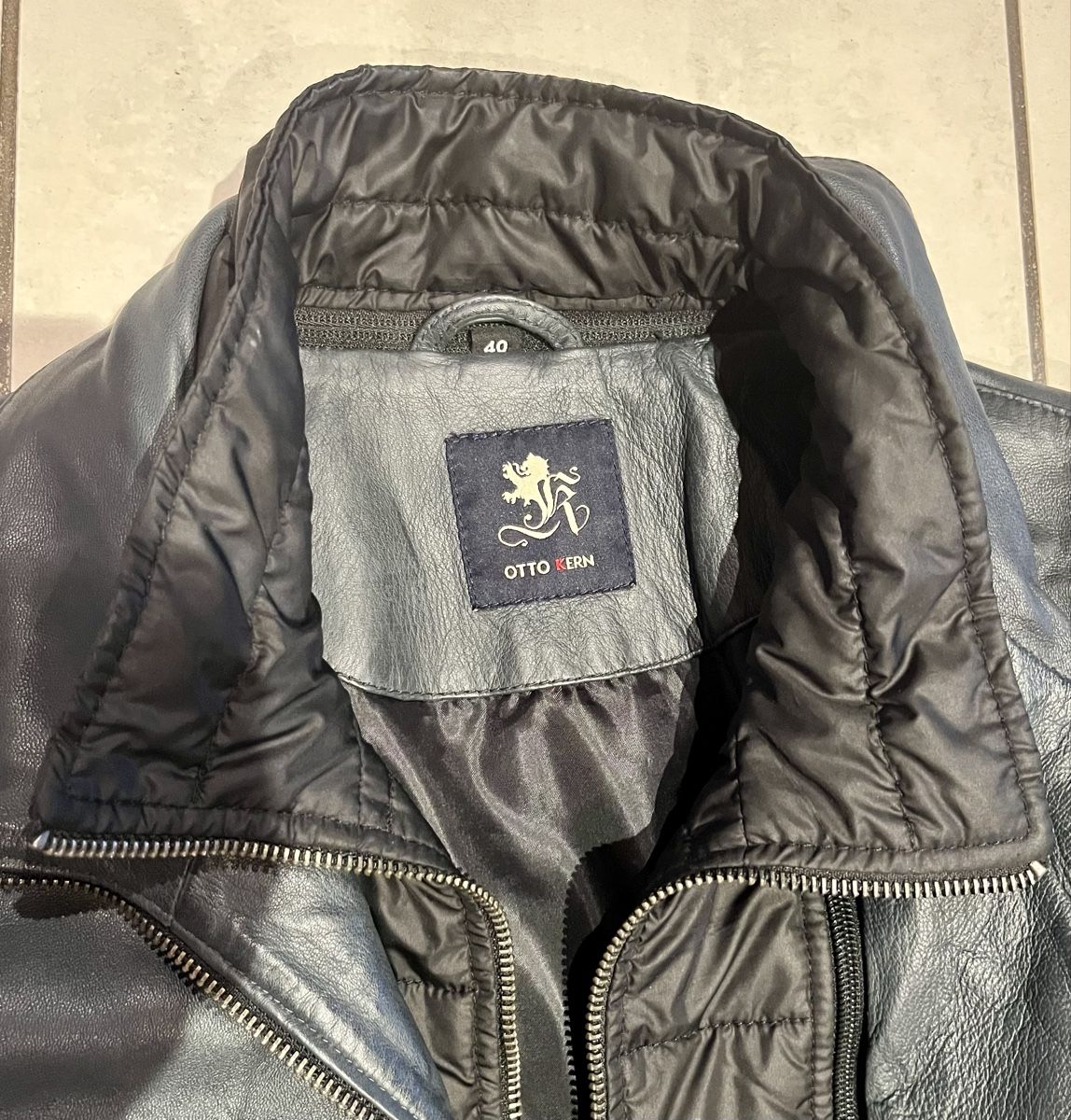 Giacche: Lederjacke, dunkelblau, Grösse 40 – Nuovo (secondo la descrizione) da Kölliken venduto da sisom12 3