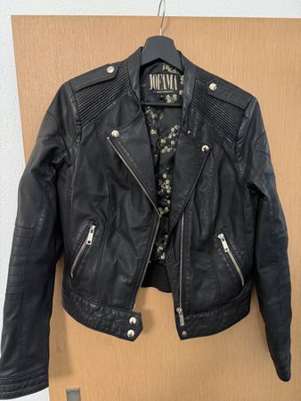 Schwarze JOJAMA Lederjacke, Grösse 40, Top Zustand!