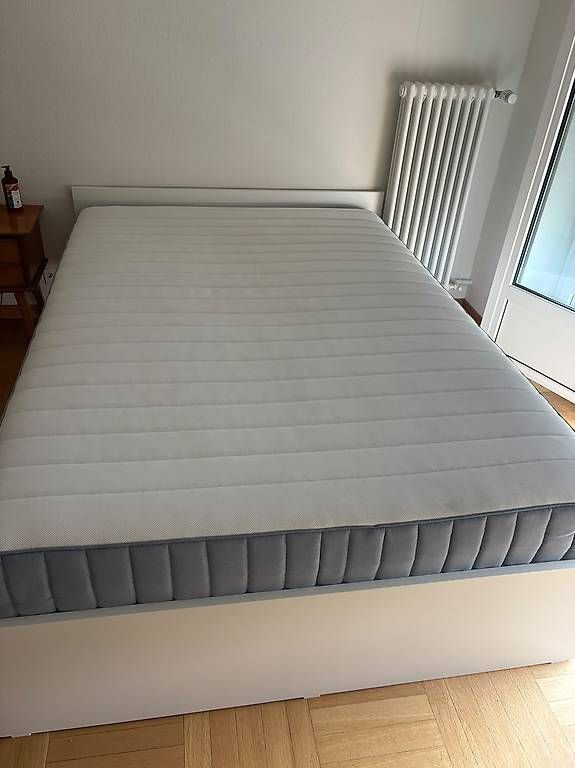 Ikea Letti: Lit Ikea VIHALS et matelas – Usato da Allschwil venduto da jos_9jdf 3