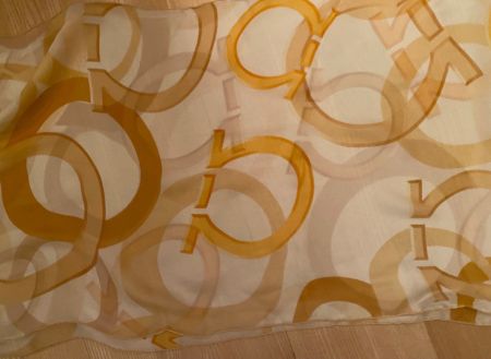 Seidentuch von Salvatore Ferragamo, neu