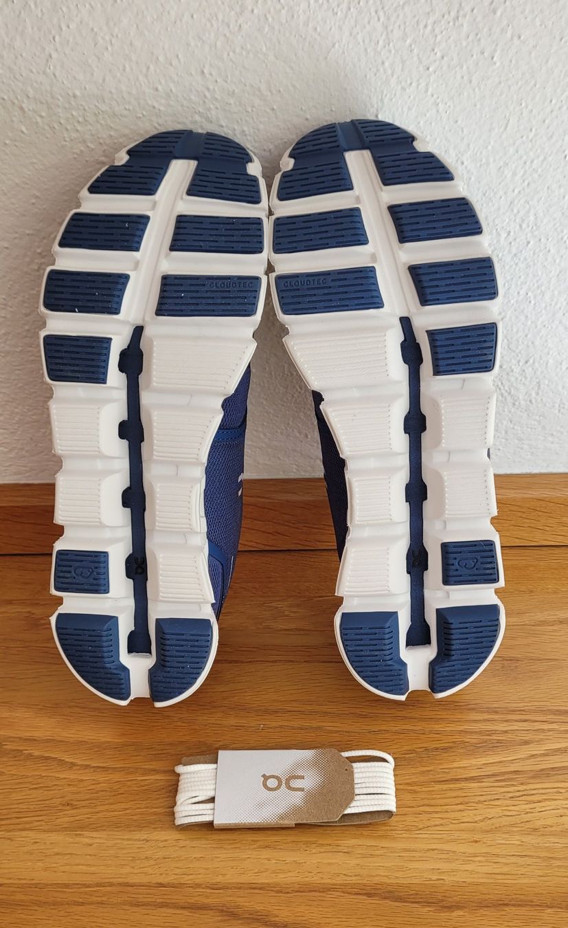 On Chaussures femmes: On Cloud 5 Women "Fabrikneu" – Neuf avec emballage d'origine à Wetzikon ZH par Zirben5 2