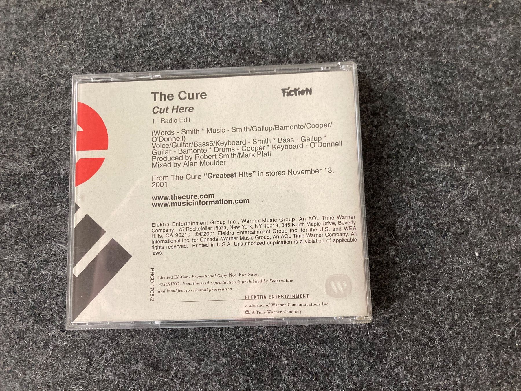 CD: The Cure - Cut Here – Usato da Fribourg venduto da Karushi 1