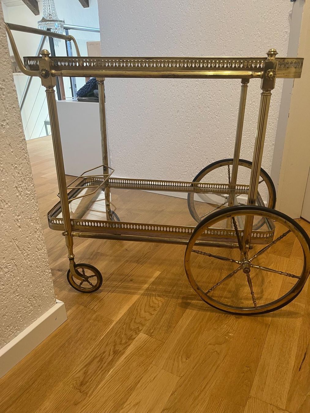 Culle: Servierwagen antik Messing mit Glasböden 2 Ablagen – Usato da Ostermundigen venduto da mme_ghys 3