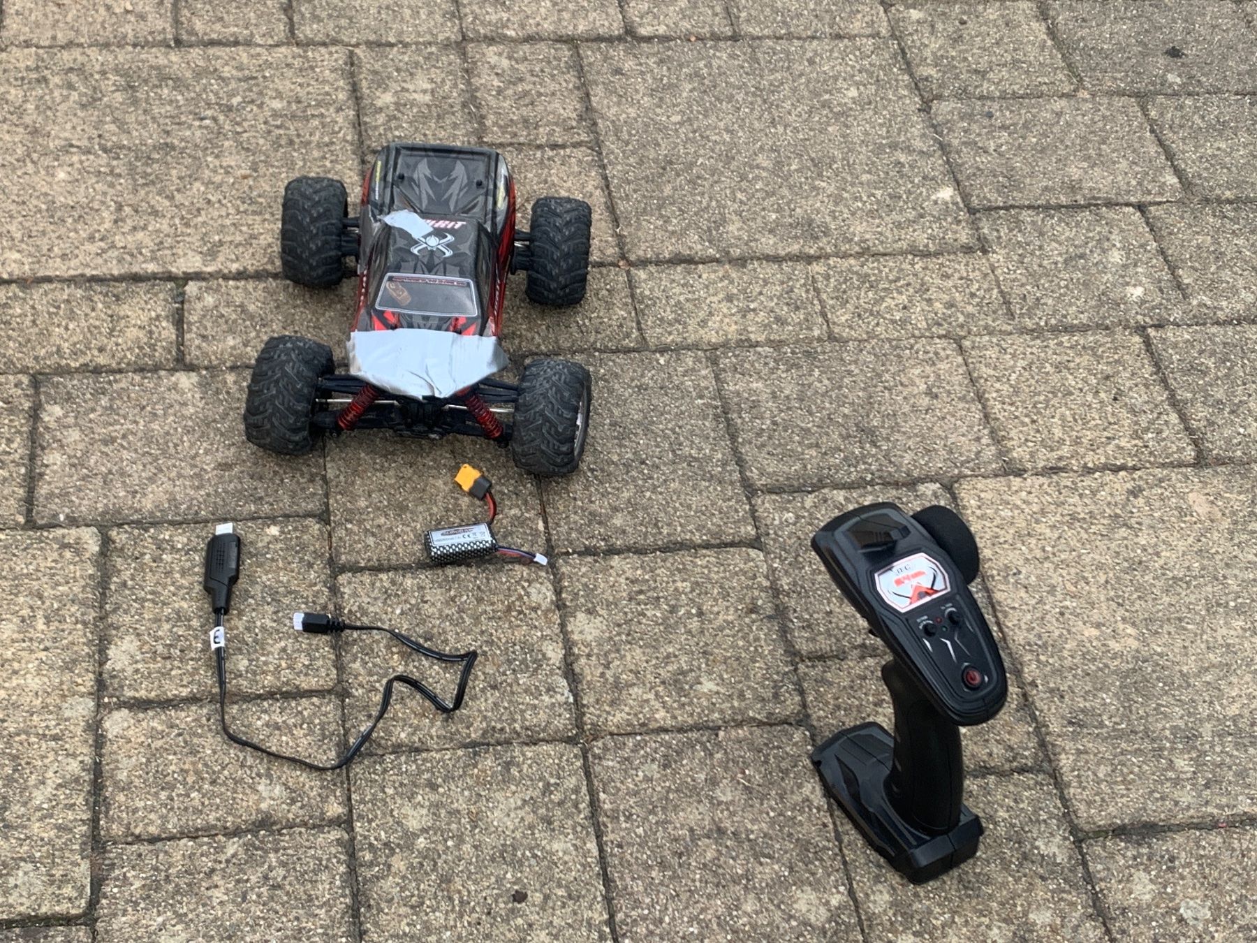 Modellismo RC: RC Auto Spirit Monster – Usato da Gontenschwil venduto da Jeepli1970