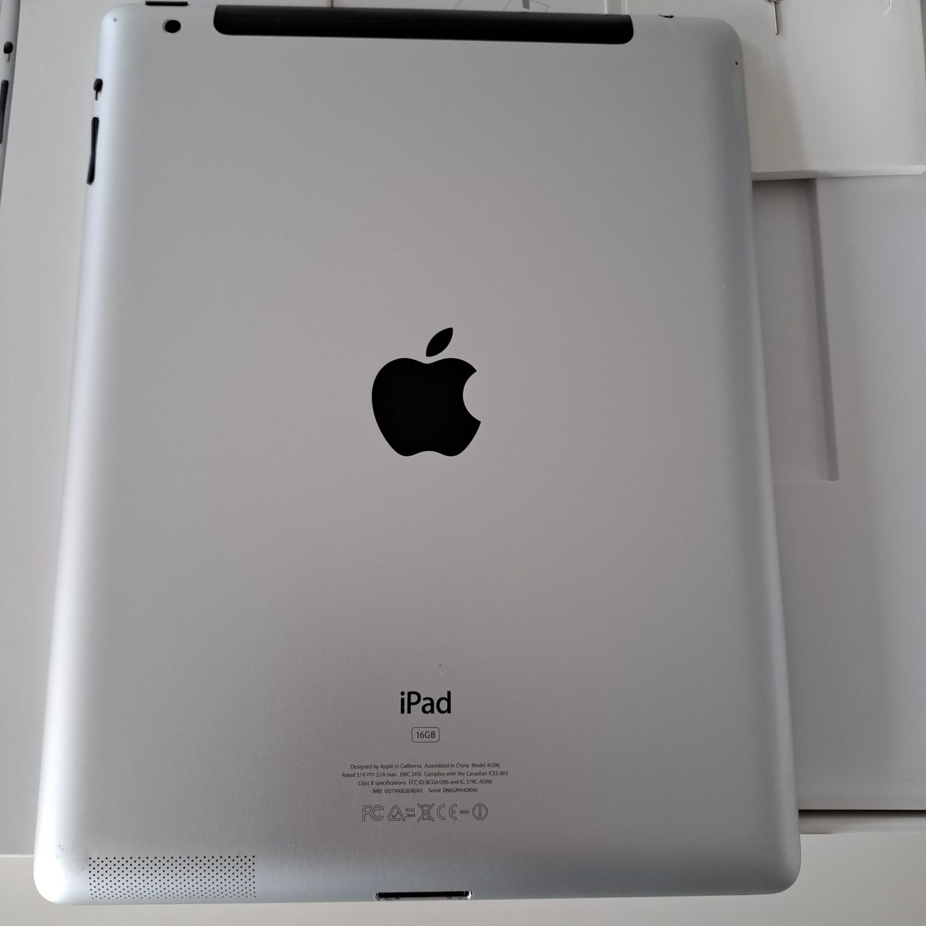 Apple Tablettes PC: iPad 2 Wi-Fi 3G 16GB Withe – D'occasion à Murten par Suissemarkus 3