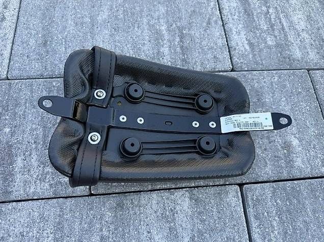 Tutti i ricambio per moto: Harley Davidson Street Bob Sattel NEU – Usato da Muttenz venduto da Mbrunen 3