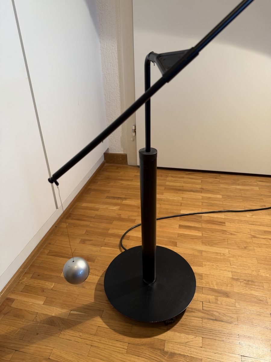 Artemide Lampen: Lampe Artemide Nestore – Gebraucht aus Vevey von Byronne 5