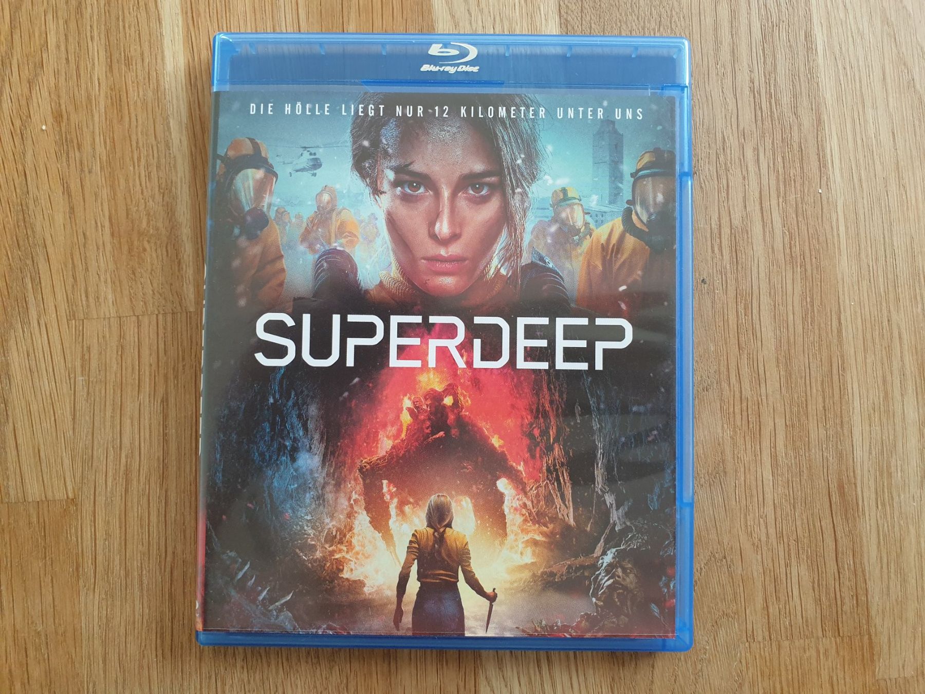 Tous les DVDs: Superdeep – D'occasion à Moosseedorf par Feinbein