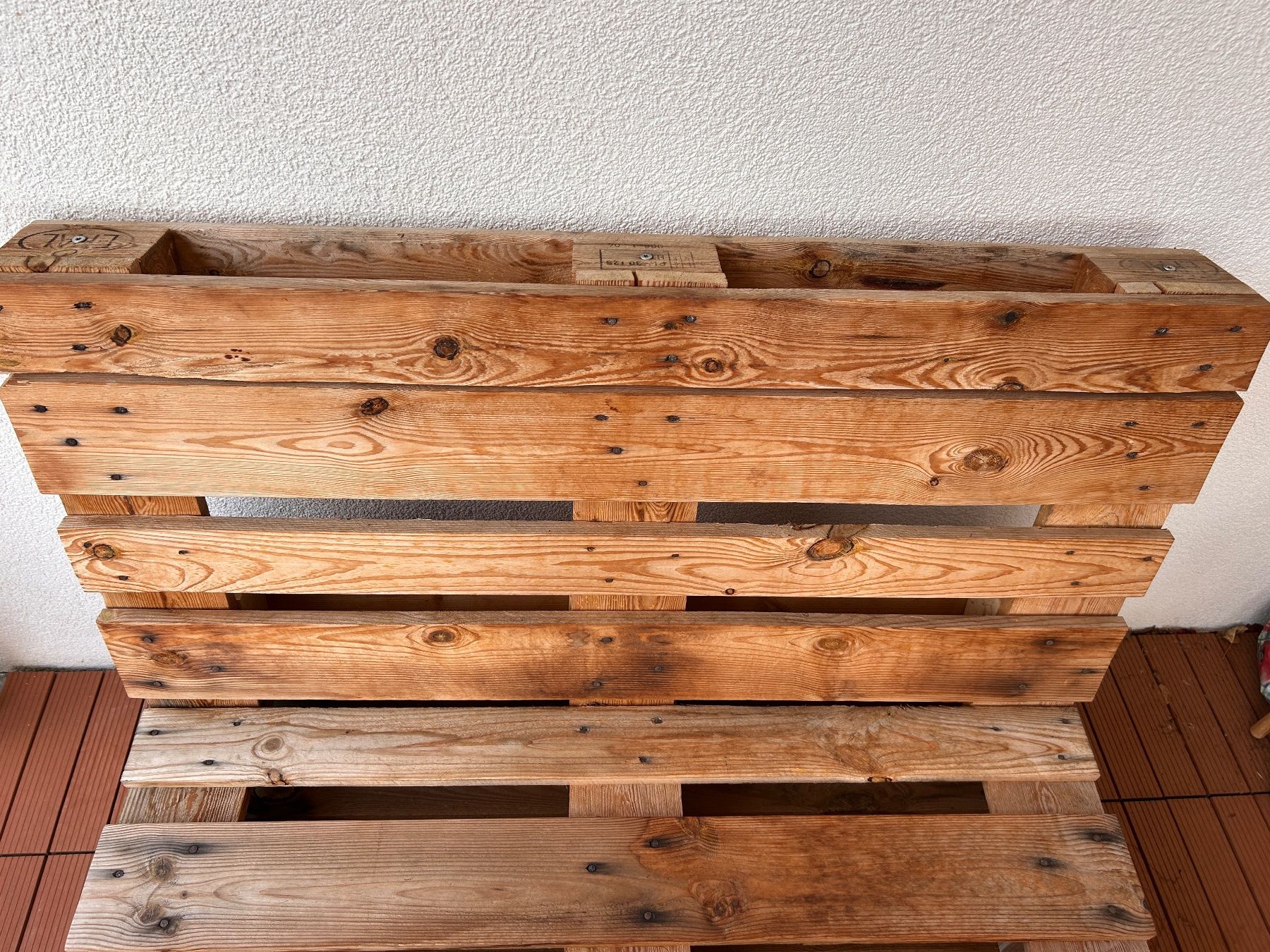 Paletten: Palettenlounge & -tisch – Gebraucht aus Fällanden von Michelle86 3