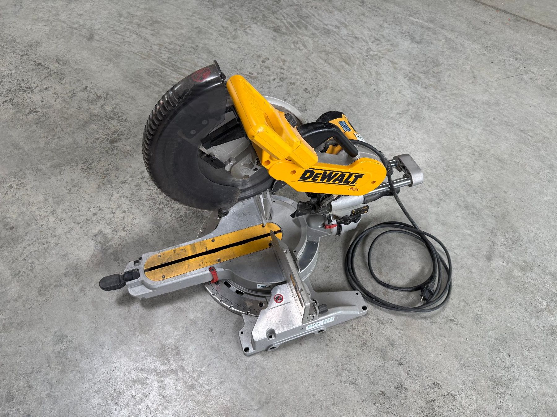 Dewalt Scies: Kreissäge – D'occasion à Stein am Rhein par fab_gsy9