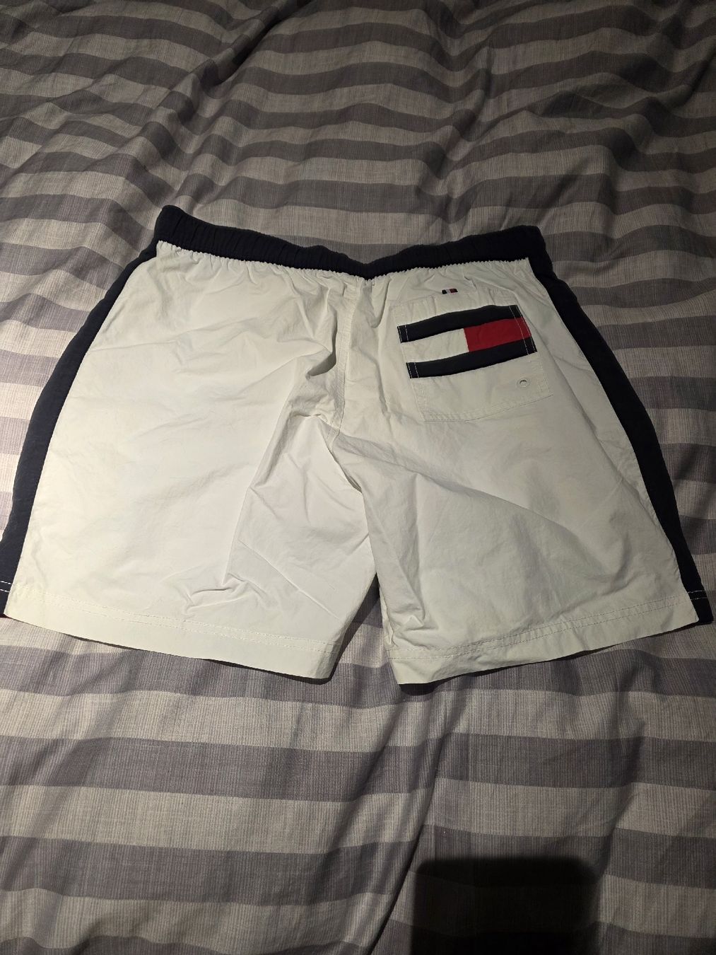 Tommy Hilfiger Costumi da bagno: Short de bain Tommy Hilfiger Neuf – Nuovo (secondo la descrizione) da Bulle venduto da Christophe1080 1