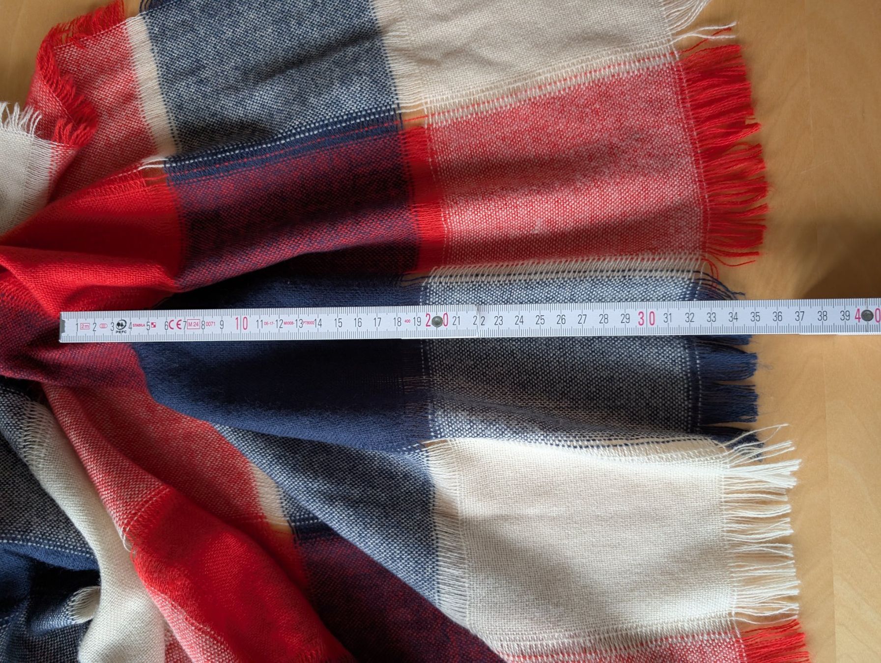 Foulard & Sciarpe: Schal 240cm x 70cm – Usato da Zürich venduto da richardeigenmann 2