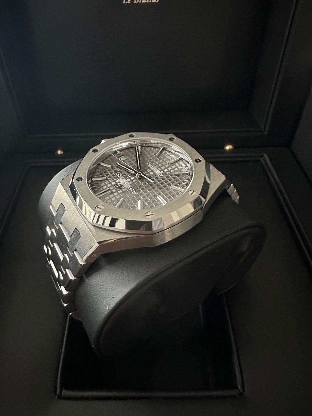 Audemars Piguet Orologi: Audemars Piguet Royal Oak - Ref. 15450st – Usato da Genève venduto da SovereignWatch 6