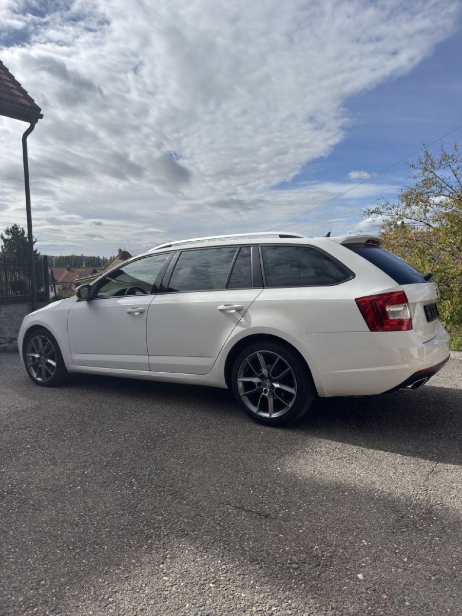 Skoda Autos: Skoda Octavia Combi RS – Defekt aus Dotzigen von BMW_e30_m3 2
