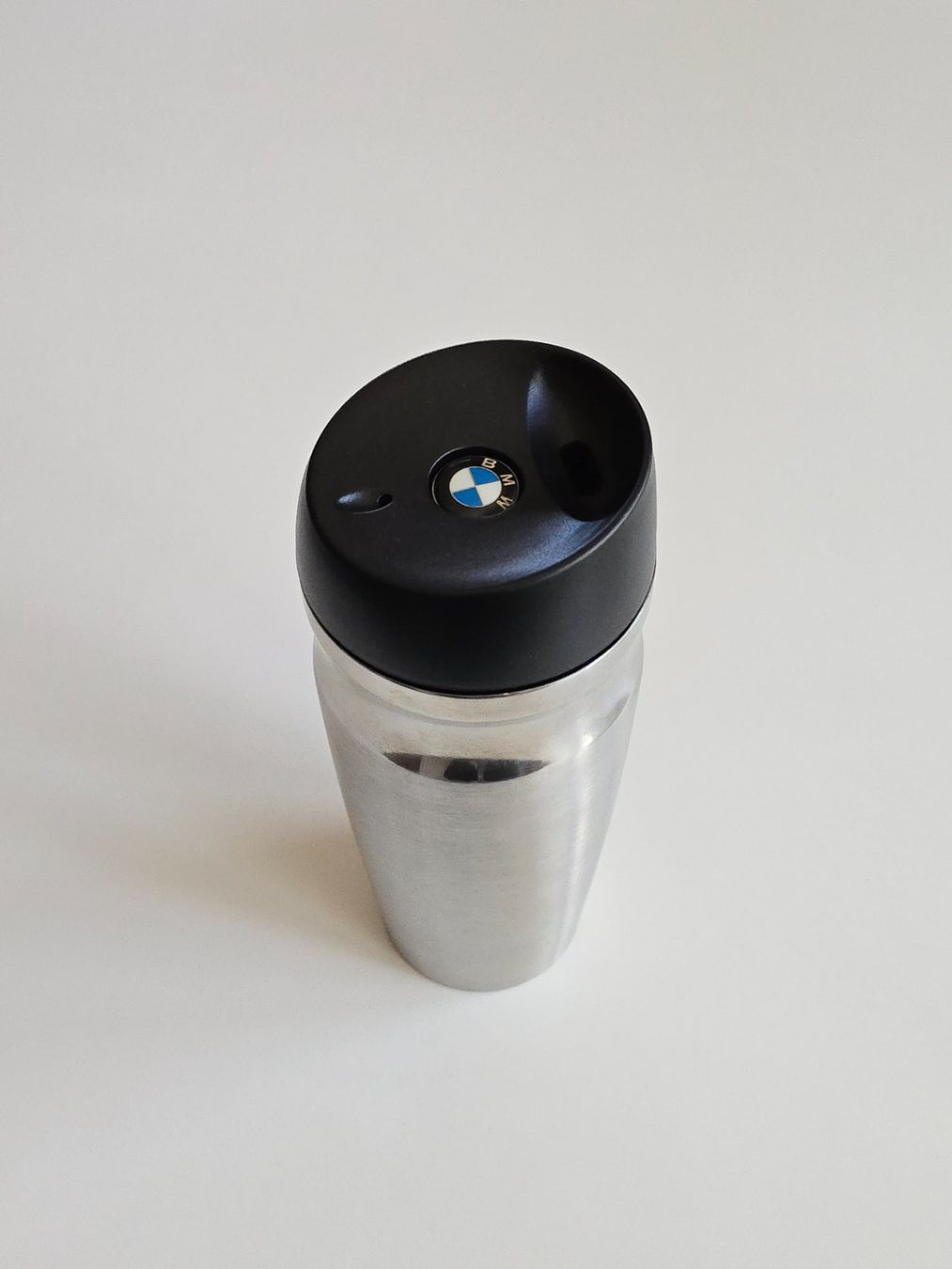 Contenitori & Simili: Original BMW Thermobecher – Usato da Dättlikon venduto da Wundertuete_