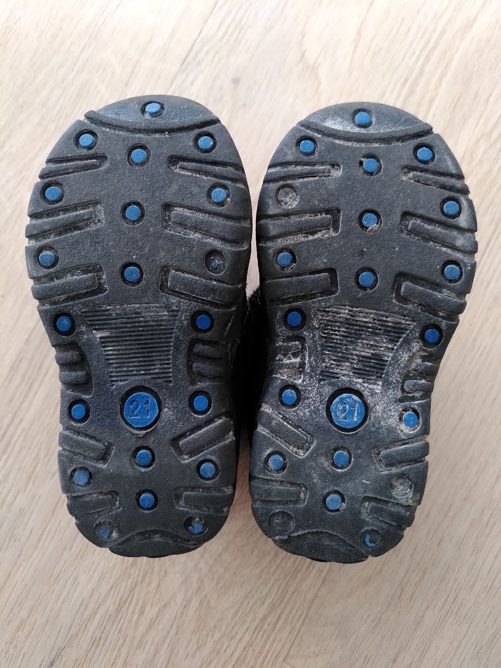 Chaussures garçon: Winterstiefel Grösse 21 – D'occasion à Penthaz par ann_l7zt 3
