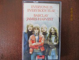 Barclay James Harvest – Everyone Is Everybody Else