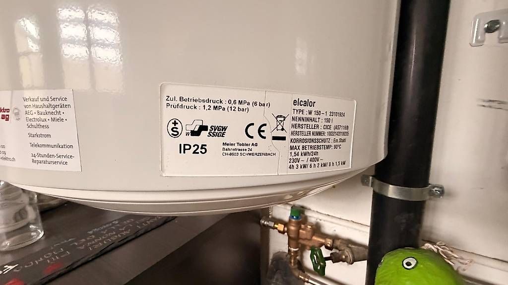 Sanitari: Elektroboiler 150L 2x – Usato da Hindelbank venduto da Loo11 1