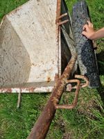 Brouette de chantier basculante