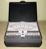 Professionelles analoges Multimeter ICE 680R Made in Italy