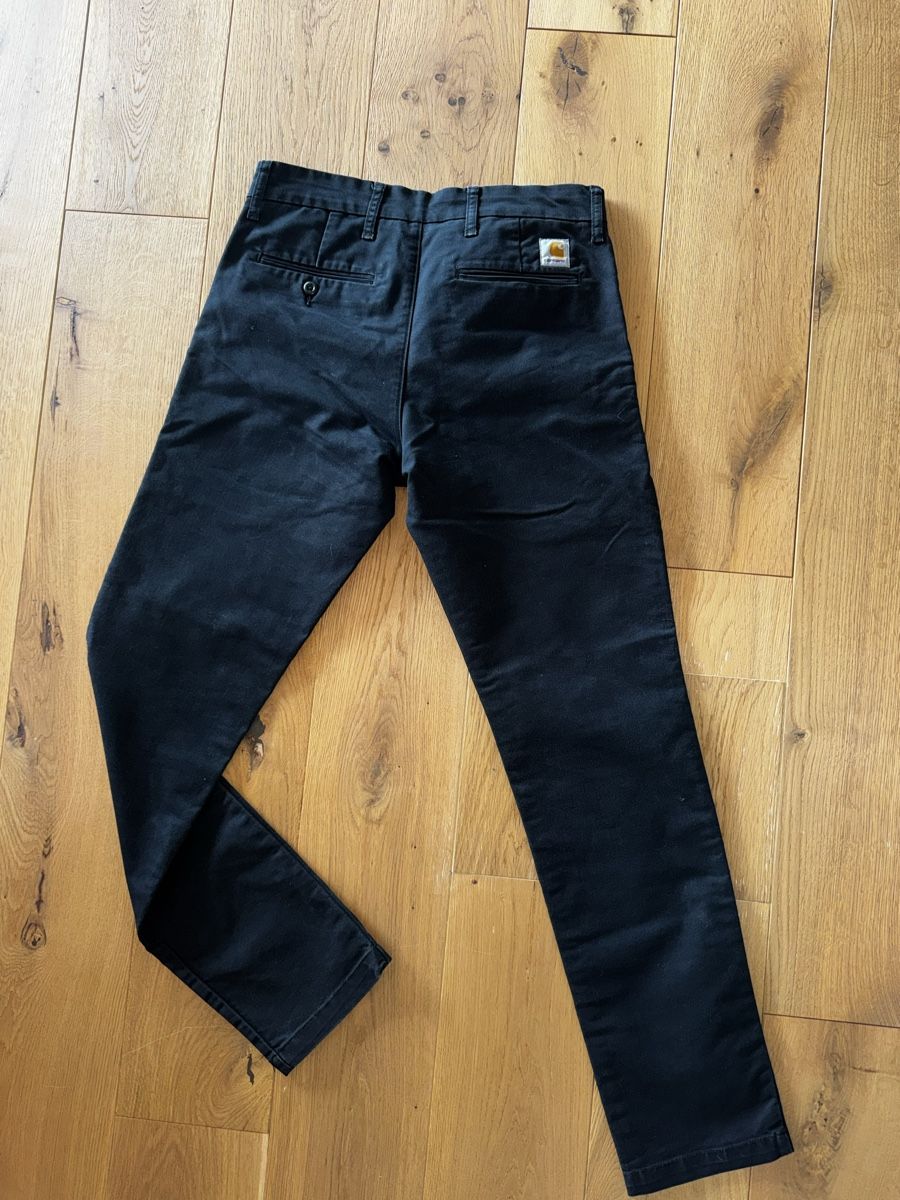 Carhartt Pantaloni: Carhartt Chino – Usato da Schaan venduto da kri_tsw8 1