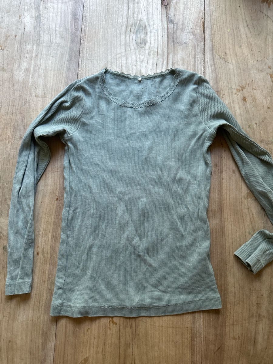 Blusen, T-Shirts & Tops: Shirt  – Gebraucht aus Zuerich von Christina.h