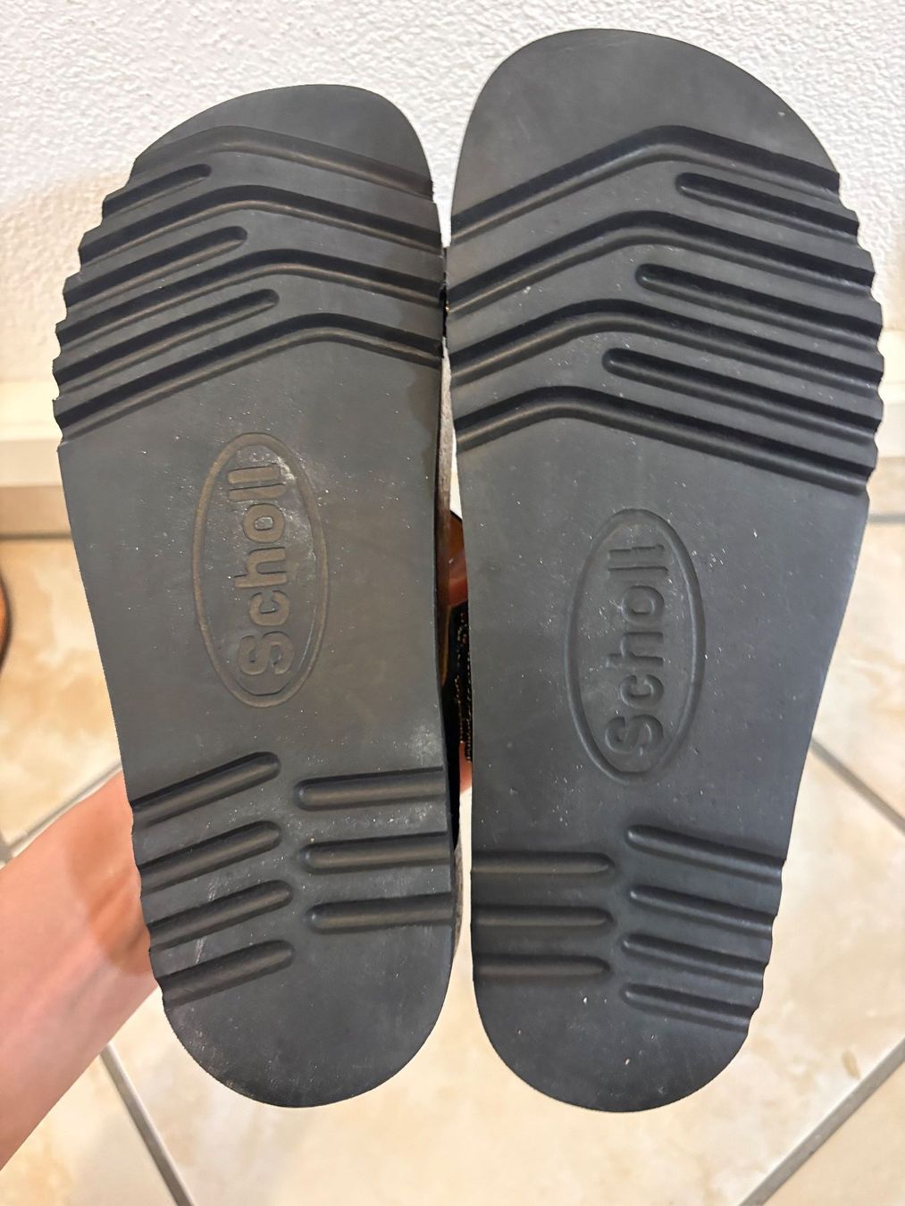 Scholl Scarpe da donna: SCHOLL Shoes - Size 38 - NEW – Nuovo e nell'imballaggio originale da Muzzano venduto da Sidney_3 3