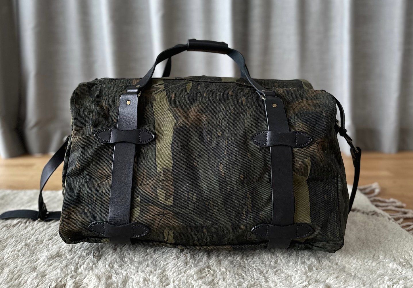 Borse: FILSON medium rugged twill duffel bag medium / bark camo – Usato da Lugnorre venduto da Filson 2