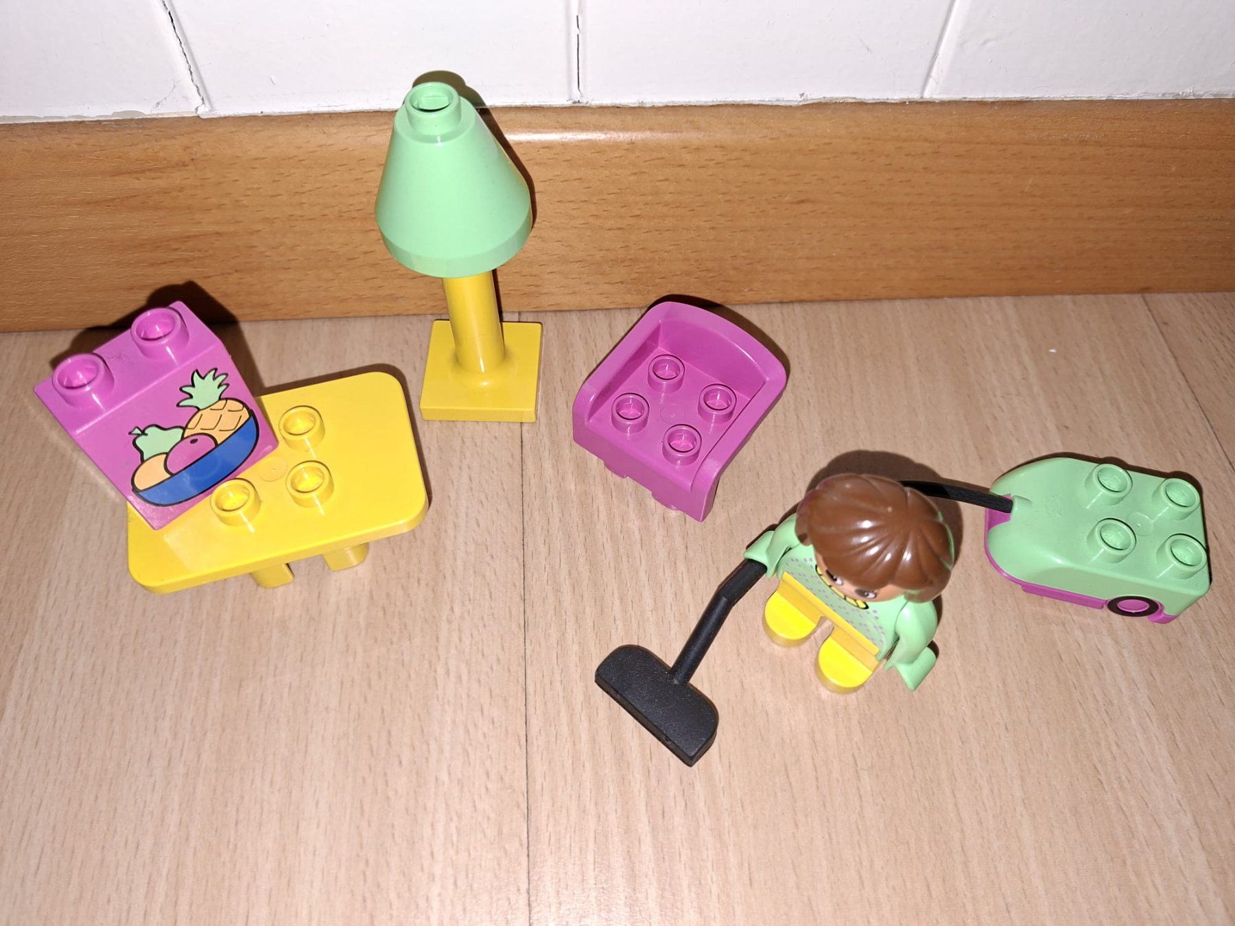 Lego Giocattoli: Lego Duplo Wohnzimmer 2785 Klassiker – Usato da Wittenbach venduto da Gugielmo 2