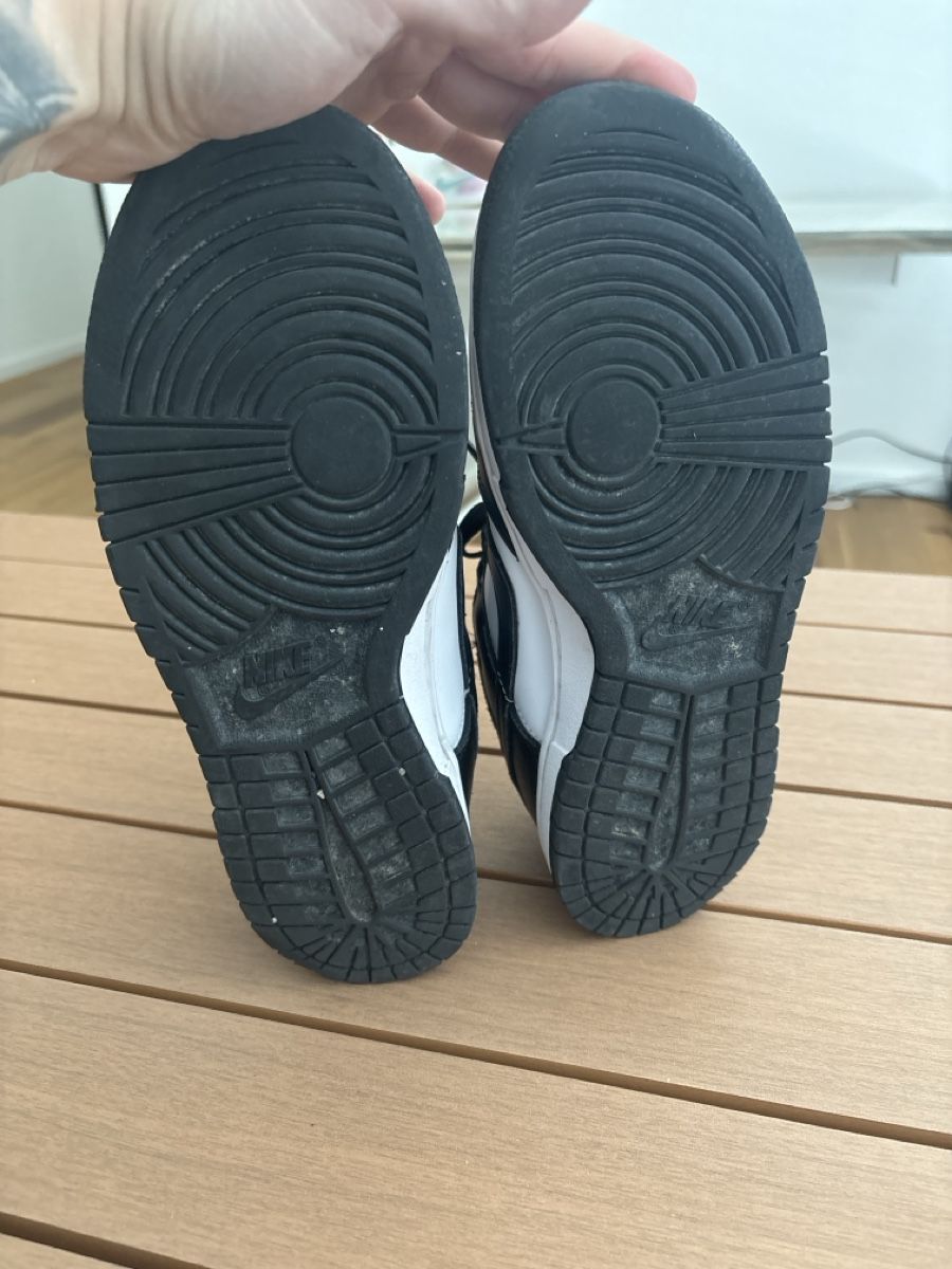 Nike Scarpe da uomo: Nike Dunk Low Panda Black White Sneakers EU 40.5  – Usato da Weiach venduto da rupi91 4