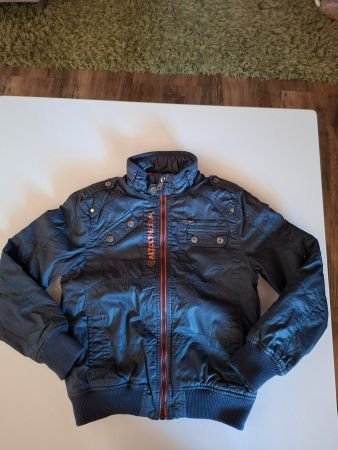 coole Übergangsjacke C&A Grösse 158