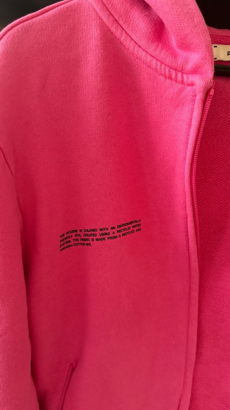 Maglioni & Felpe: Pangaia Pink Full Zip Hoodie, Size Medium – Usato da zug venduto da Inaar 1