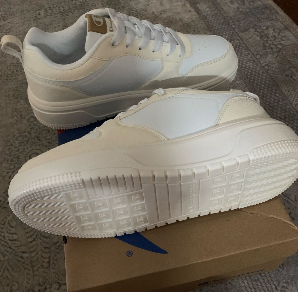 Champion Chaussures femmes: Schuhe Champion  – Neuf avec emballage d'origine à Wald ZH par D-K..01 1