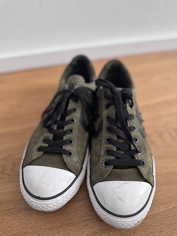 Scarpe da uomo: Converse Turnschuhe, Grösse 38.5 – Usato da Birmensdorf ZH venduto da FiKaVa 1