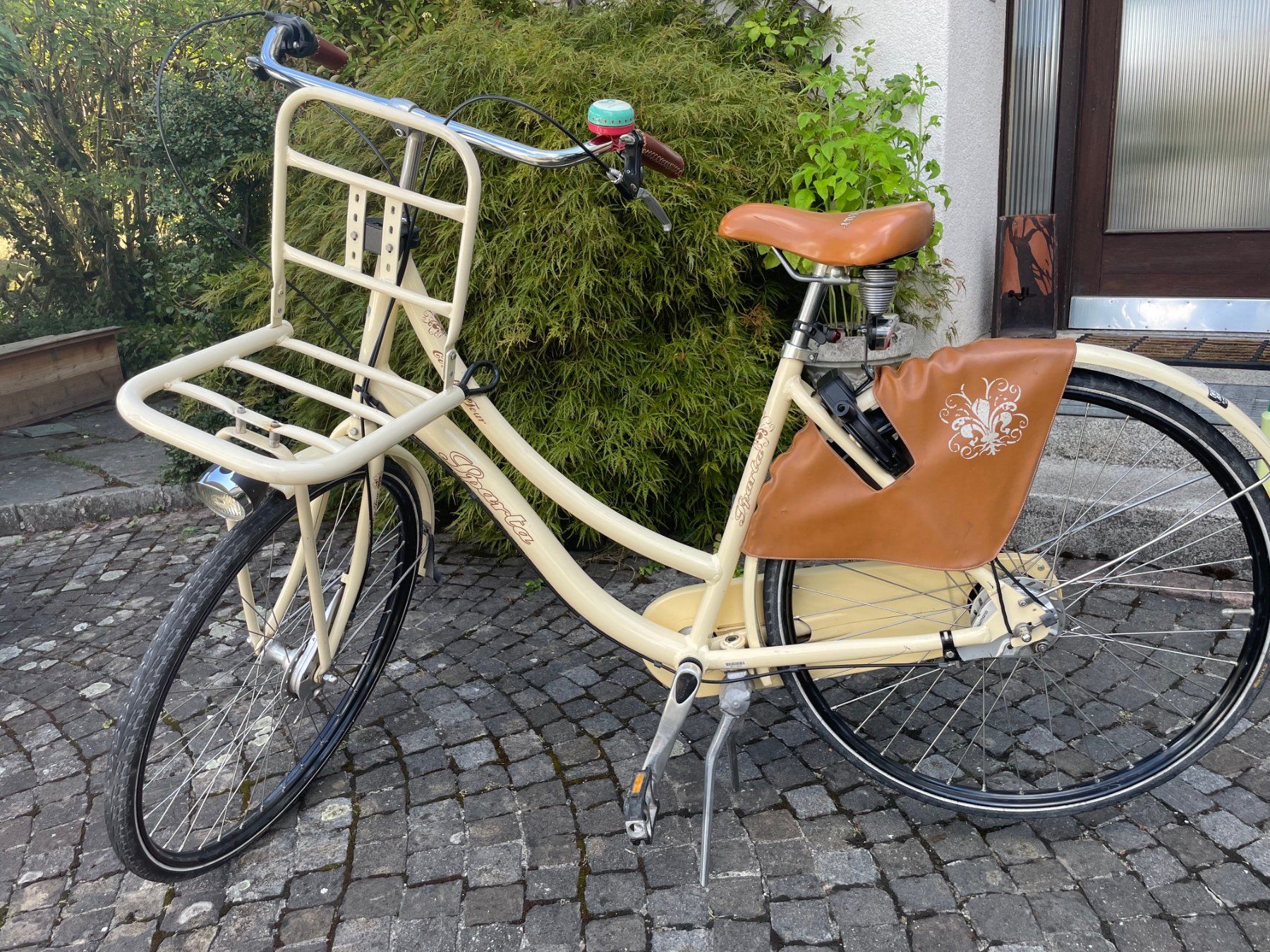 Velos: Damenvelo, Holländer – Gebraucht aus Windisch von duranesthi