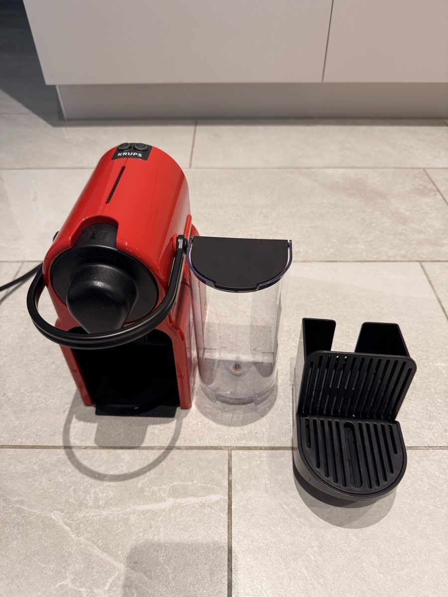 Krups Machines à café & Machines à expresso: Nespresso KRUPS – D'occasion à Niederurnen par nicomae 2