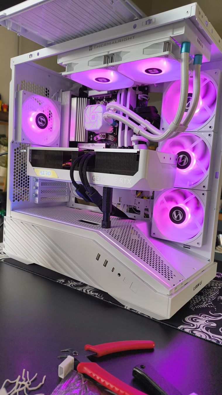 Nvidia PC: Gaming PC RTX4080 Super – Nuovo (secondo la descrizione) da Andhausen venduto da Nydegger-PC-GmbH 1