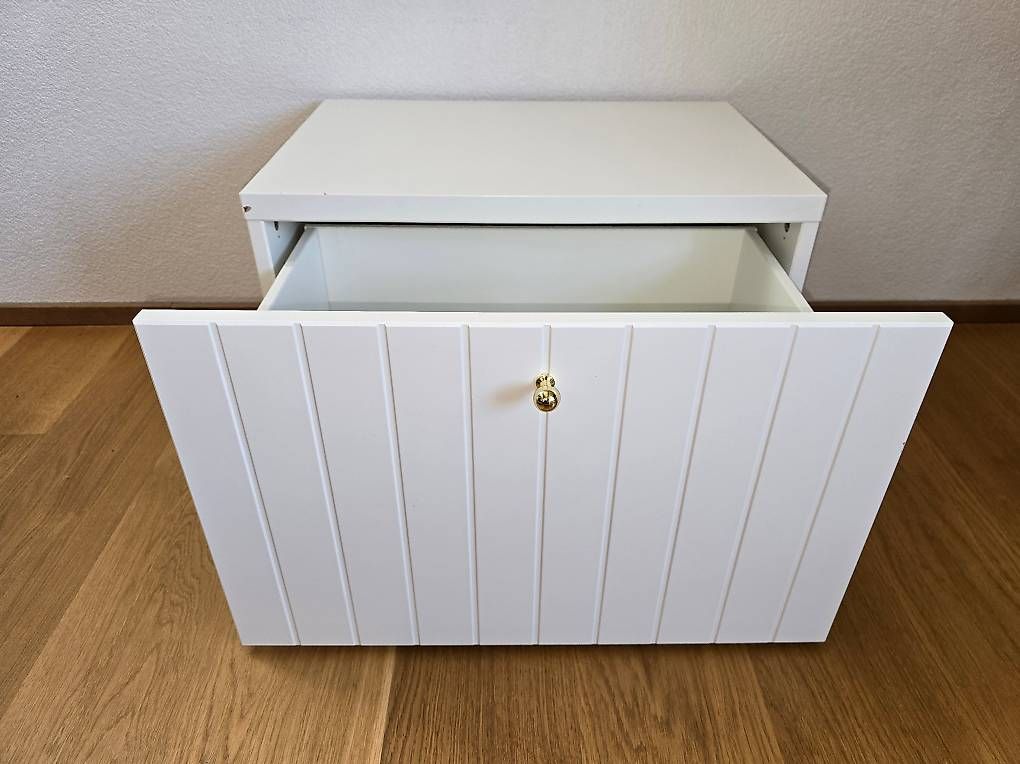 Armoires: Besta Schrank - Sideboard weiss – D'occasion à Köniz par dan_p2pc