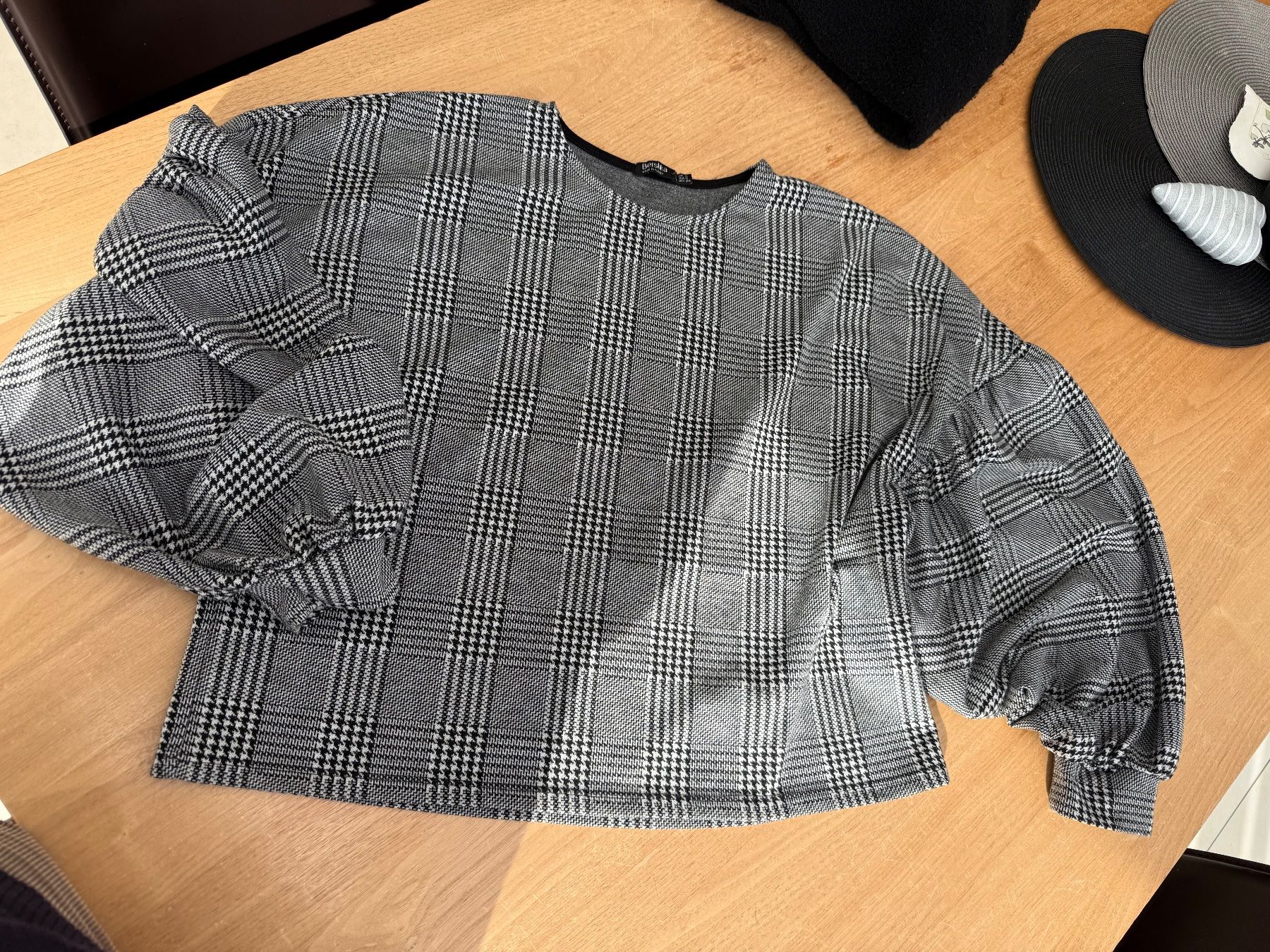 Maglioni & Felpe: Pulli bershka – Usato da visp venduto da Kmemo1 2